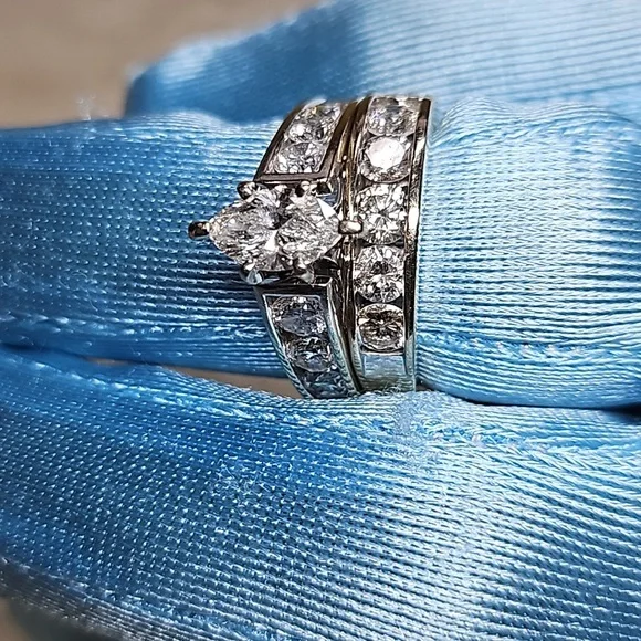 Ladies marquee and round brilliant diamond wedding set in 14kt white gold - Picture 5 of 8